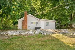 28 Brook St, Norwich, CT 06360 - Photo 1