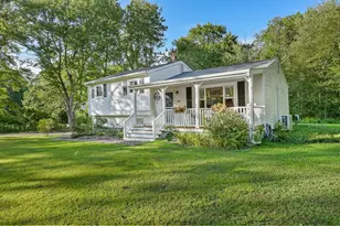 85 Oak Wood Dr, Monroe, CT 06468 - Photo 1