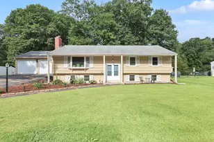 14 Ridge Rd, Enfield, CT 06082 - Photo 1