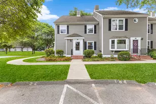 182 Georgetown Dr, Glastonbury, CT 06033 - Photo 1