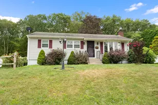 103 Park Avenue Extension, Montville, CT 06382 - Photo 1