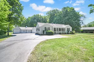 1031 Mountain Rd, Suffield, CT 06093 - Photo 1