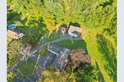 880 Newgate Road, Suffield, CT 06093 - Photo 1