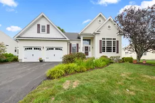 89 Vista Way, Bloomfield, CT 06002 - Photo 1