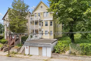 27 Platt St, Waterbury, CT 06704 - Photo 1