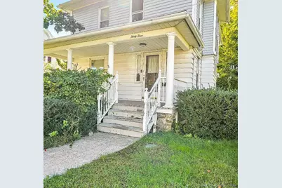 33 Farmington Avenue, Waterbury, CT 06710 - Photo 1