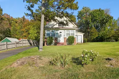 108 Woodland Avenue, Bloomfield, CT 06002 - Photo 1