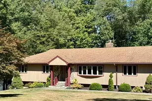 60 Normandy Rd, Trumbull, CT 06611 - Photo 1