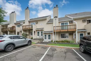 8 Rose Ln, Danbury, CT 06811 - Photo 1