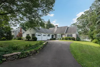 43 Mulberry Hill, Hamden, CT 06517 - Photo 1
