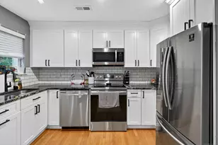 310 Boston Post Rd, Waterford, CT 06385 - Photo 1