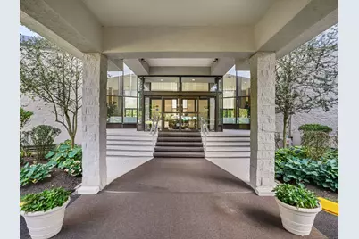 3200 Park Avenue #7B2, Bridgeport, CT 06604 - Photo 1