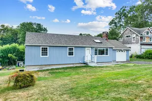 113 Pleasantview Ave, Stratford, CT 06614 - Photo 1