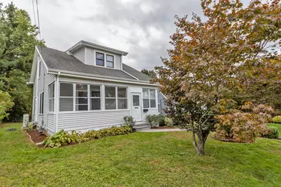 43 Dartmouth Avenue, West Hartford, CT 06110 - Photo 1