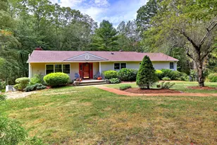 230 S Hoop Pole Rd, Guilford, CT 06437 - Photo 1