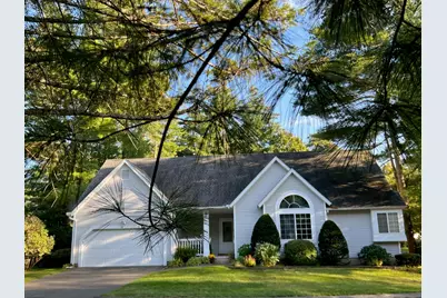 28 Edgewood Court #28, Simsbury, CT 06070 - Photo 1