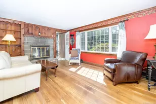 1443 New London Turnpike, Glastonbury, CT 06033 - Photo 1