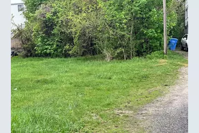 27 North Leonard Street, Waterbury, CT 06708 - Photo 1