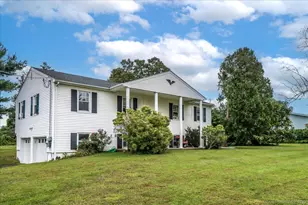 11 Surrey Dr, Brookfield, CT 06804 - Photo 1