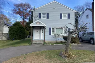 60 Cumberland Dr, Bridgeport, CT 06606 - Photo 1