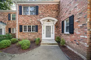 27 Tunxis Village, Farmington, CT 06032 - Photo 1