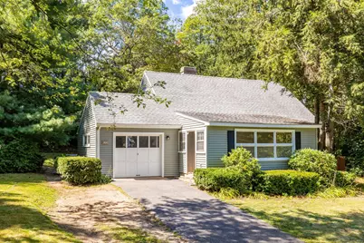 15 Knollwood Circle, Simsbury, CT 06070 - Photo 1