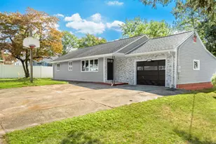 115 Greenwood St, East Hartford, CT 06118 - Photo 1