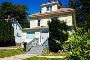 28 Aiken St, Norwalk, CT 06851 - Photo 1