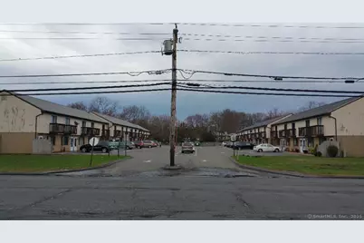 1462 Meriden Road #APT 4, Waterbury, CT 06705 - Photo 1