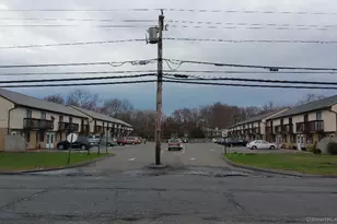 1462 Meriden Rd, Waterbury, CT 06705 - Photo 1