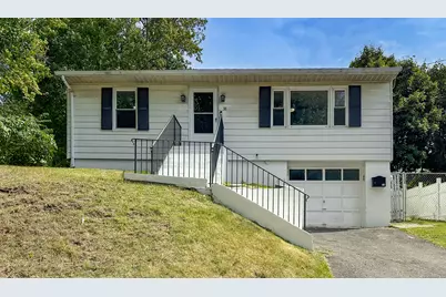 38 Lyndale Avenue, Waterbury, CT 06705 - Photo 1