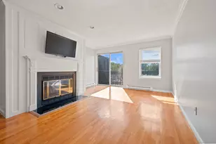140 Kane St, West Hartford, CT 06119 - Photo 1