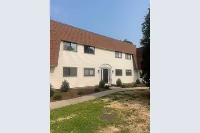 20 Hulls Highway #20, Fairfield, CT 06890 - Photo 1