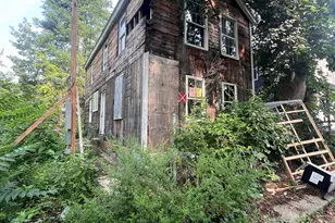 48 Lake St, Norwich, CT 06360 - Photo 1