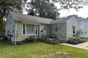 112 Delaware Ave, Waterbury, CT 06708 - Photo 1