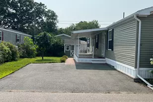 51 Linden Ave N, Westbrook, CT 06498 - Photo 1