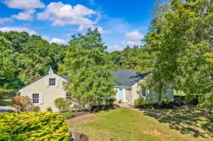 14 Horseshoe Ln, Madison, CT 06443 - Photo 1