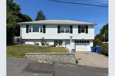 8 Nina Court, Waterbury, CT 06704 - Photo 1