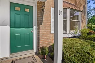 240 Sunnyridge Ave, Fairfield, CT 06824 - Photo 1