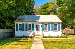 80 Boston Post Rd, Old Lyme, CT 06371 - Photo 1