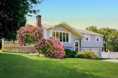 10 Pleasant Street, Stonington, CT 06355 - Photo 1