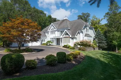 14 Dillman Court, Ridgefield, CT 06877 - Photo 1
