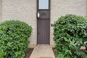 81 Courtland Ave, Stamford, CT 06902 - Photo 1