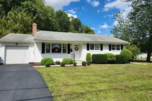 20 Dogwood Ln, Newington, CT 06111 - Photo 1