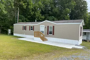 108 Clark Rd, Naugatuck, CT 06770 - Photo 1