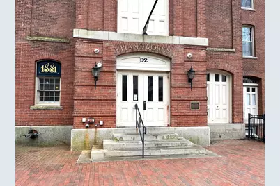 92 Main Street #APT 222, Deep River, CT 06417 - Photo 1