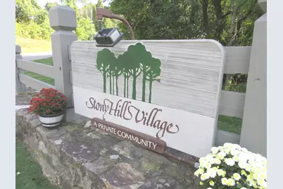 8 Walnut Lane #8, Brookfield, CT 06804 - Photo 1