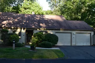 3 Putnam Ln, Avon, CT 06001 - Photo 1