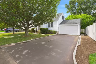 294 Catherine Terrace, Fairfield, CT 06824 - Photo 1