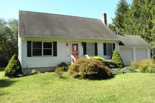 1089 Hopeville Rd, Griswold, CT 06351 - Photo 1